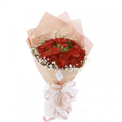 12 Red Roses Bouquet Delivery to Manila Philippines